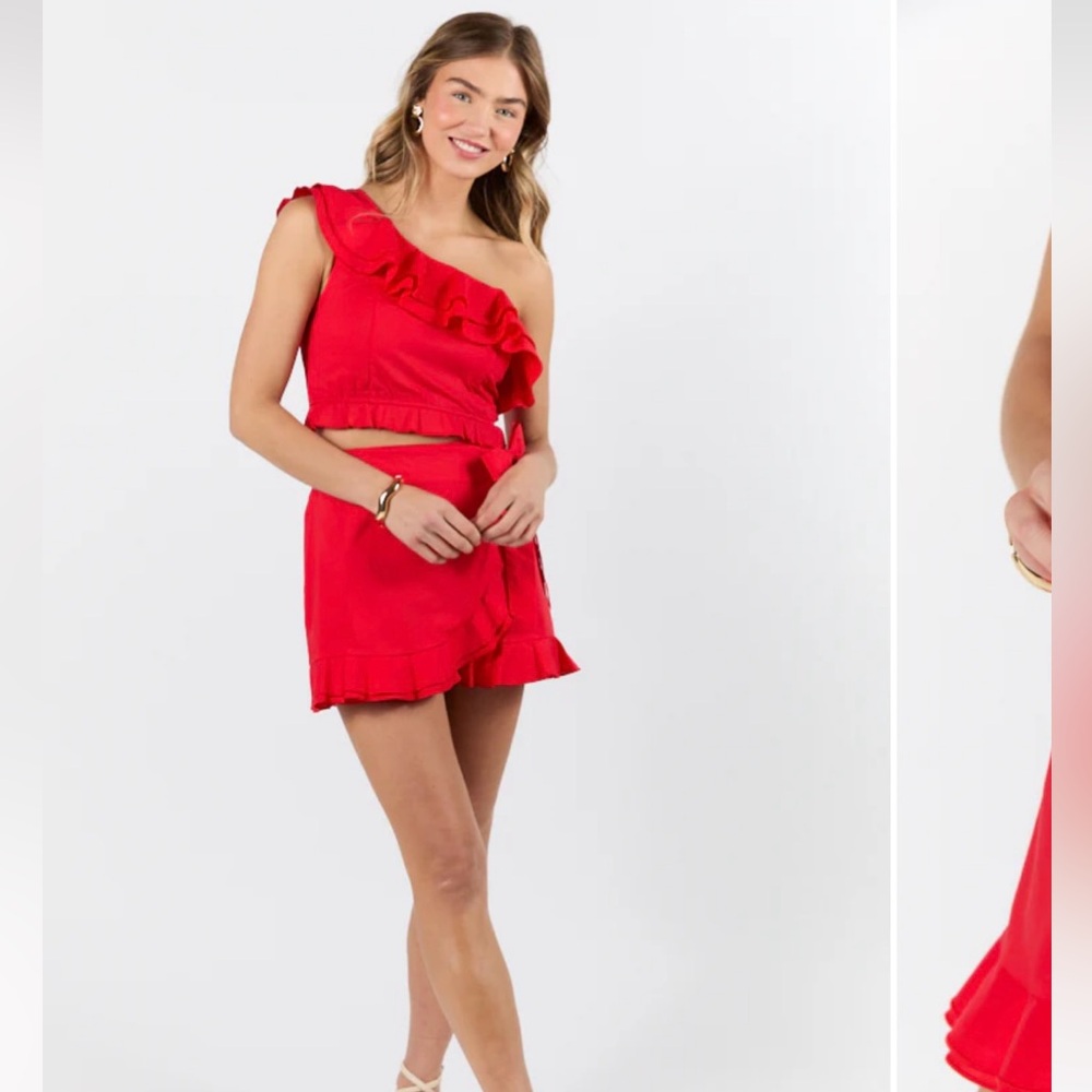 Pink Lily 2 piece set - Red One-Shoulder Ruffle tank & skort size Large